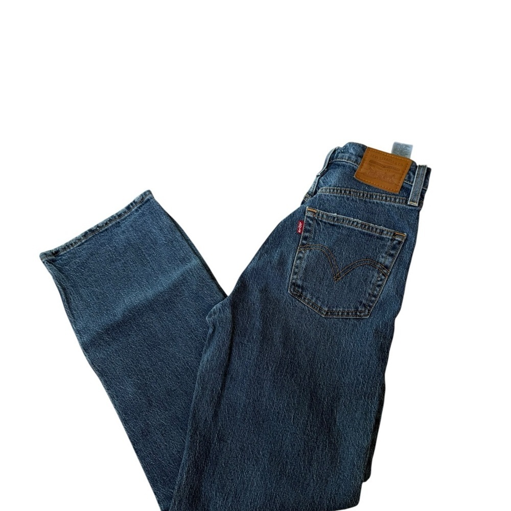 Levi's Light Blue High-Rise Cropped Straight Jeans - Picture 3 of 8